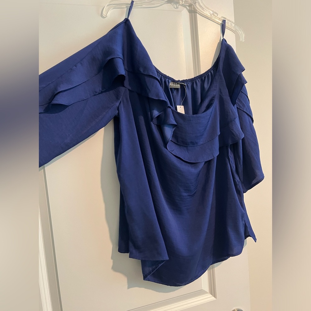 NWT New York & Company Off the Shoulder ruffle navy top